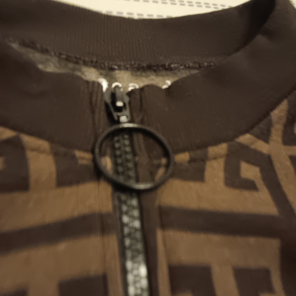 Geometric Patterned Jacket - Picture 6 of 7